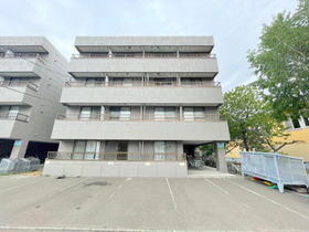 北海道札幌市手稲区前田八条１５ 4階建 築27年6ヶ月