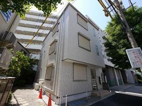 東京都北区志茂２ 3階建 築10年3ヶ月