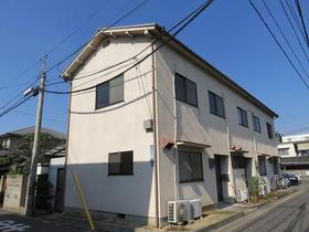 岡山県岡山市北区伊島町２ 2階建