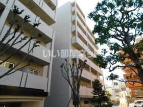 兵庫県神戸市中央区下山手通８ 8階建 築26年10ヶ月