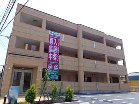 神奈川県中郡二宮町中里２ 3階建 築10年2ヶ月