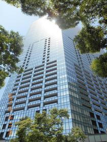セントラルパークタワーラ・トゥール新宿 44階建