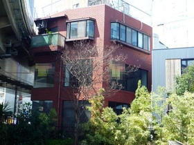 東京都渋谷区代々木３ 地上3階地下1階建 築40年7ヶ月