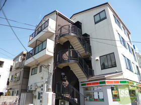 兵庫県神戸市兵庫区御崎本町２ 4階建 築26年7ヶ月