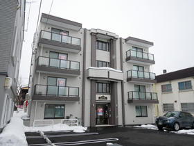 北海道札幌市西区八軒七条東４ 4階建 築6年6ヶ月