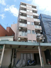 神奈川県横浜市西区中央２ 7階建 築16年8ヶ月