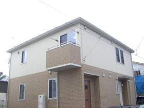 秋田県潟上市天王字上北野 賃貸アパート