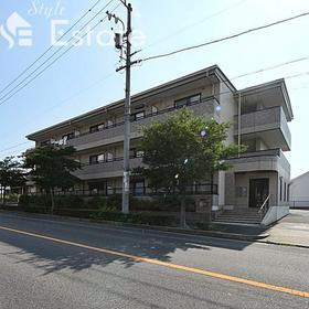 愛知県名古屋市緑区八つ松１ 3階建 築15年4ヶ月