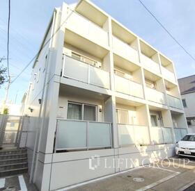 東京都杉並区大宮１ 3階建