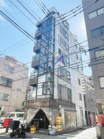 東京都台東区上野３ 地上9階地下1階建 築33年4ヶ月
