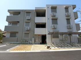 トリシア　クレール