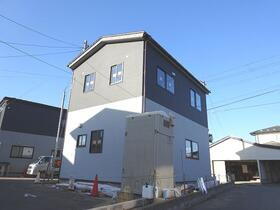 秋田県秋田市新屋勝平町 賃貸一戸建て