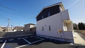 埼玉県ふじみ野市西２ 2階建 築8年5ヶ月