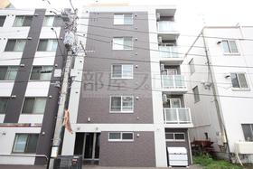 北海道札幌市中央区南三条西１２ 5階建 築8年2ヶ月