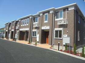 兵庫県姫路市北原 築9年10ヶ月 2階建