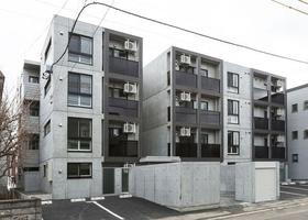 北海道札幌市西区二十四軒四条５ 4階建 築8年6ヶ月