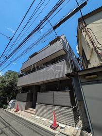 東京都荒川区西日暮里１ 3階建 築7年7ヶ月