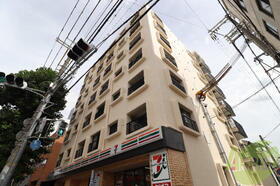 Ｌｕｍｉｎａ 7階建