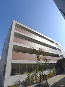 愛知県名古屋市東区古出来１ 4階建 築5年8ヶ月