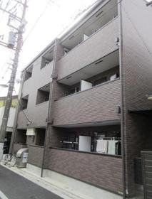 東京都荒川区町屋４ 3階建 築3年2ヶ月