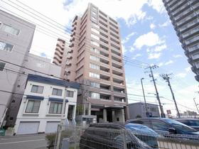 北海道札幌市中央区南八条西１ 14階建