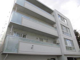北海道札幌市中央区北二条西２２ 4階建 築7年9ヶ月