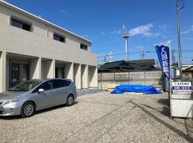 神奈川県小田原市寿町１ 2階建