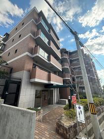 兵庫県西宮市甑岩町 地上6階地下2階建 築25年8ヶ月