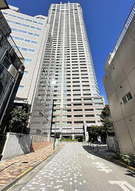 東京都新宿区富久町 地上55階地下2階建