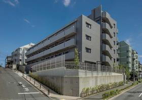 東京都板橋区徳丸３ 6階建 築3年