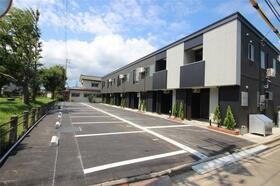 パーク・ユーソニア