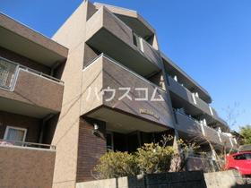 愛知県名古屋市名東区牧の里２ 3階建 築19年4ヶ月