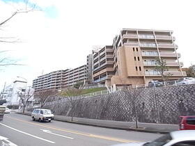 エスペランス幸陽台 10階建