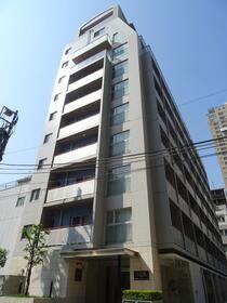 東京都港区芝３ 11階建
