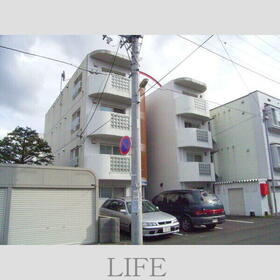 サンハウス白石