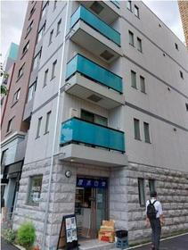 東京都中野区本町４ 5階建 築3年7ヶ月