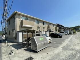 島根県松江市春日町 築15年10ヶ月 2階建