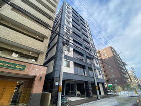 北海道札幌市中央区北四条西１８ 10階建 築11年2ヶ月