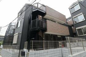 神奈川県横浜市磯子区森２ 3階建 築5年1ヶ月