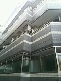東京都豊島区西巣鴨４ 5階建 築11年3ヶ月