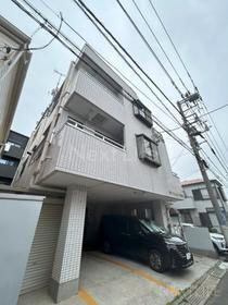 神奈川県横浜市鶴見区岸谷２ 3階建 築35年5ヶ月
