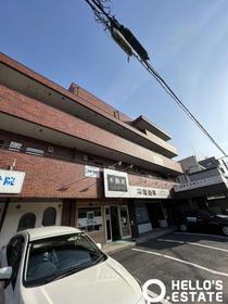 東京都八王子市散田町３ 4階建 築42年11ヶ月
