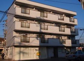兵庫県姫路市五軒邸４ 4階建 築32年4ヶ月