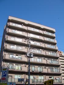 東京都足立区綾瀬３ 8階建 築30年6ヶ月