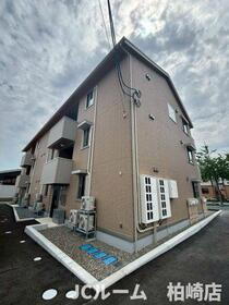 新潟県柏崎市三和町 3階建 