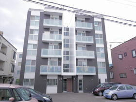 北海道札幌市中央区南六条西２３ 5階建 築9年5ヶ月