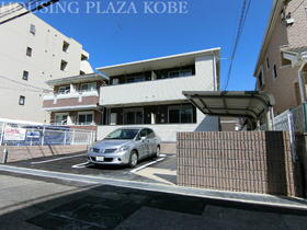 兵庫県神戸市須磨区神撫町１ 2階建 築4年5ヶ月