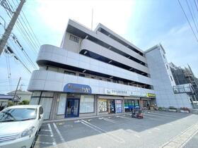 埼玉県春日部市中央７ 5階建 築32年