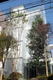 東京都新宿区四谷坂町 地上4階地下1階建