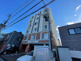 北海道札幌市中央区南十三条西８ 6階建 築17年4ヶ月
